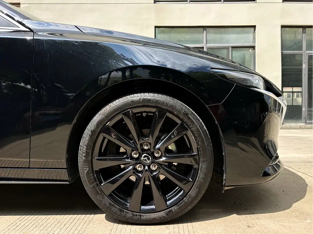 Mazda 3 Axela — миниатюра 8