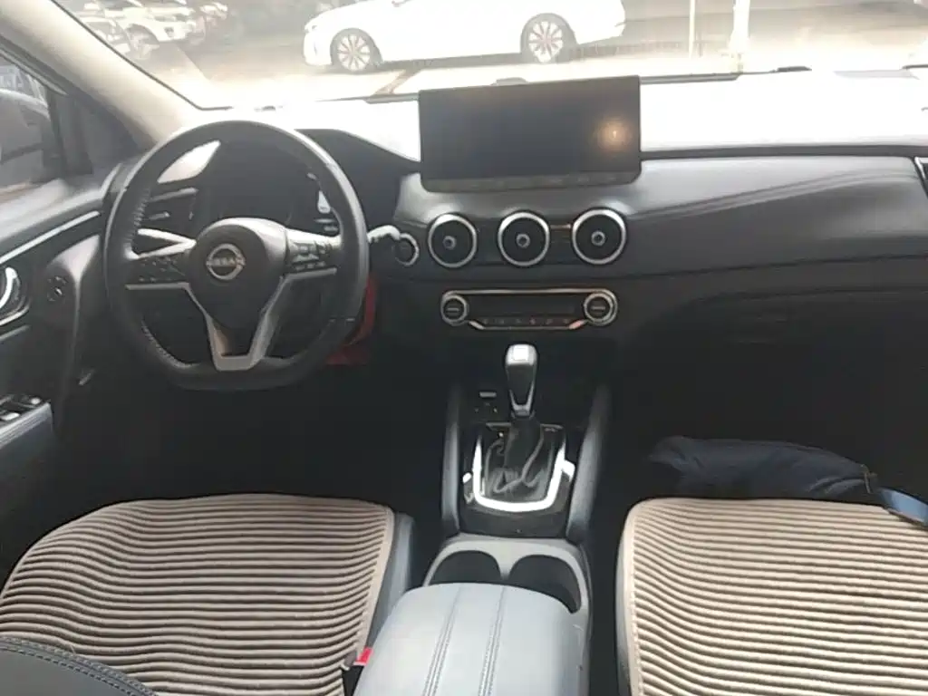 Nissan Qashqai — миниатюра 10