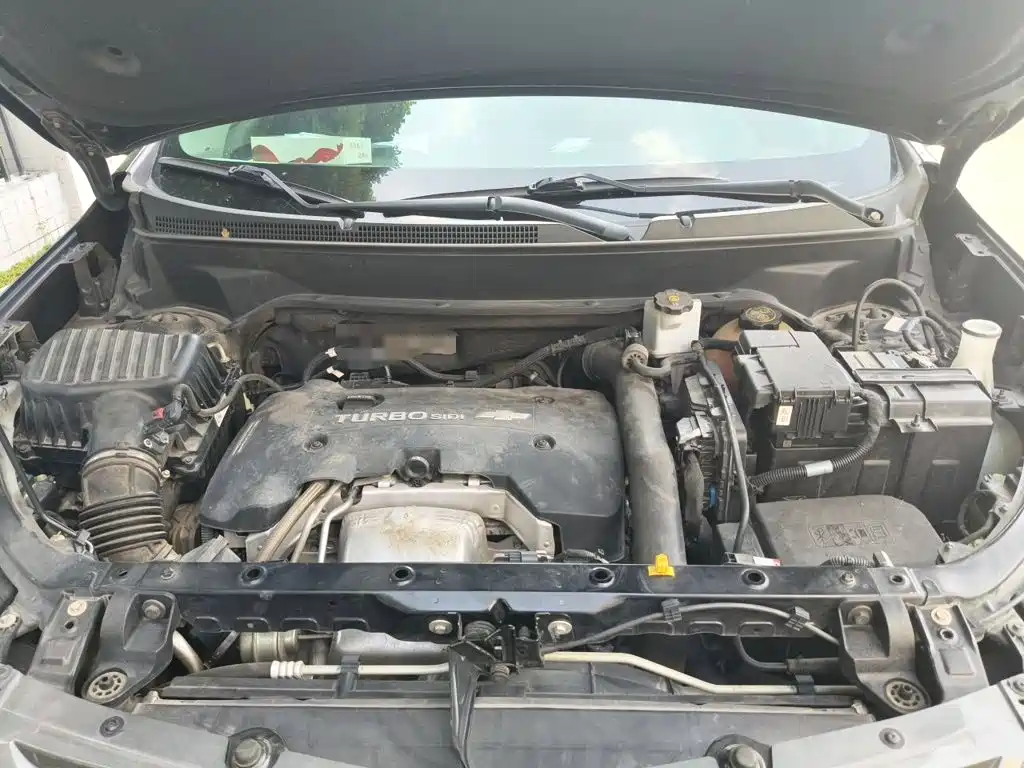 Chevrolet Equinox — миниатюра 11
