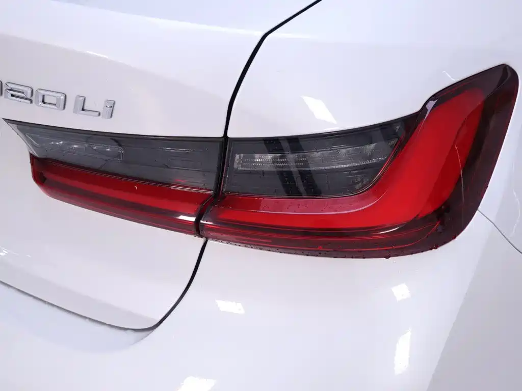 BMW 3 Series — миниатюра 9