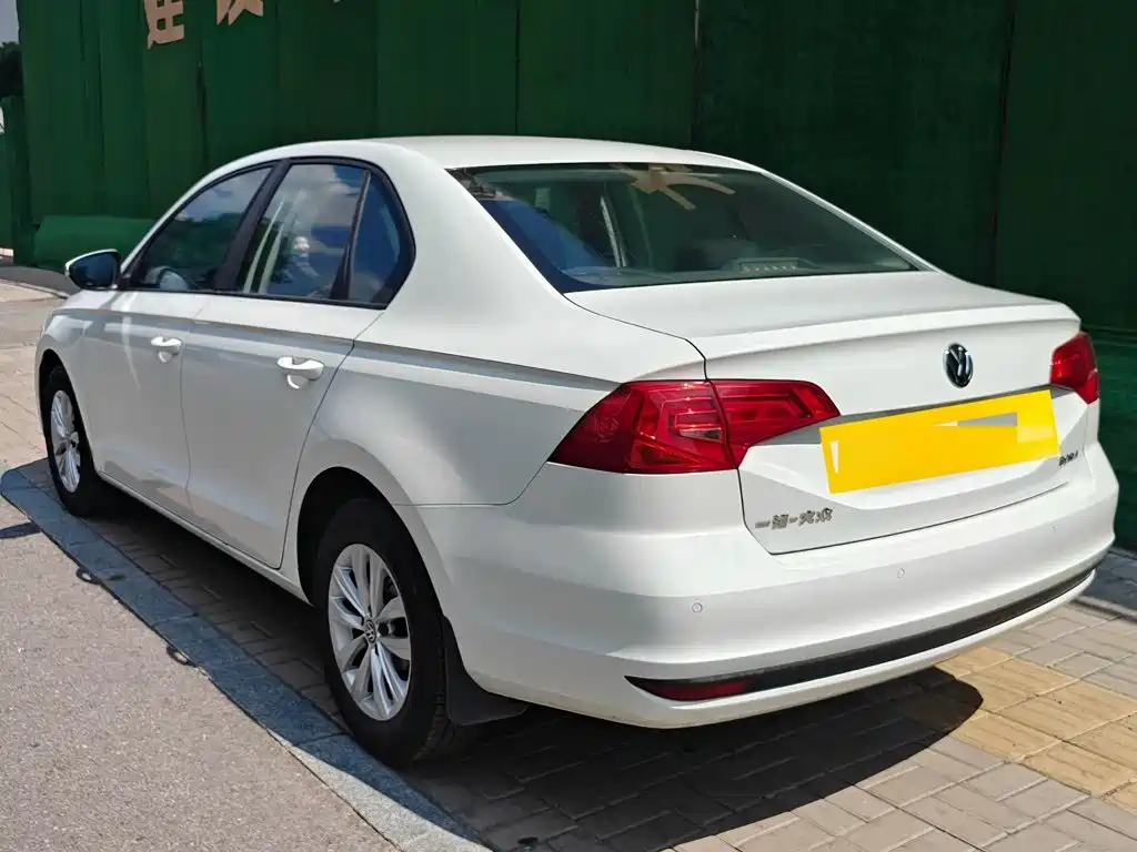 Volkswagen Bora — миниатюра 17