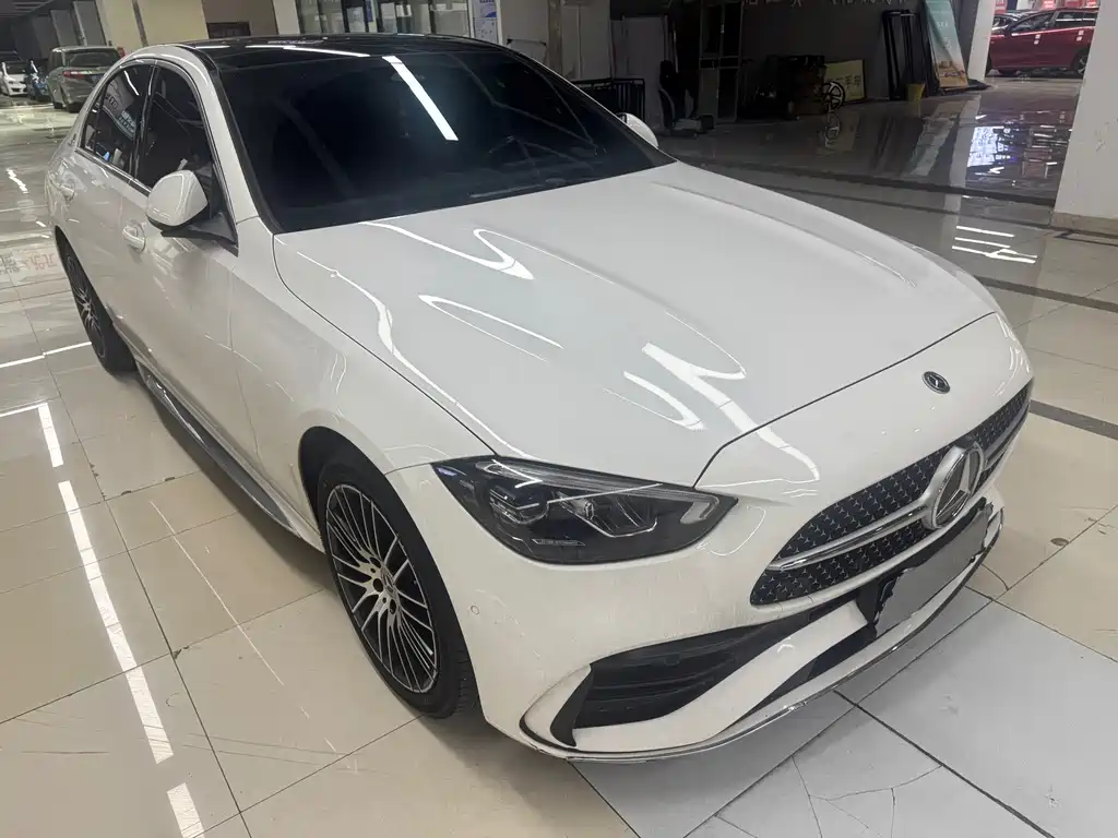 Mercedes-Benz C-Class — миниатюра 3