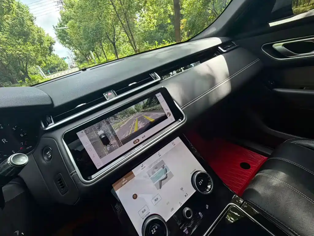 Land Rover Velar — миниатюра 6