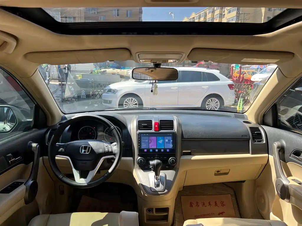 Honda CR-V — миниатюра 7
