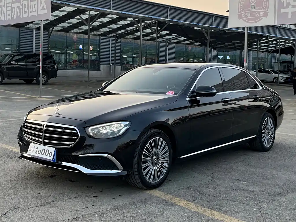 Mercedes-Benz E-Class 2021