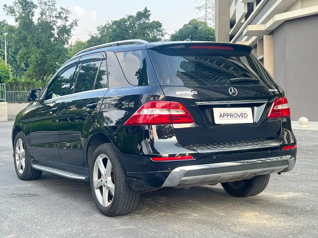 Mercedes-Benz M-Class — миниатюра 6