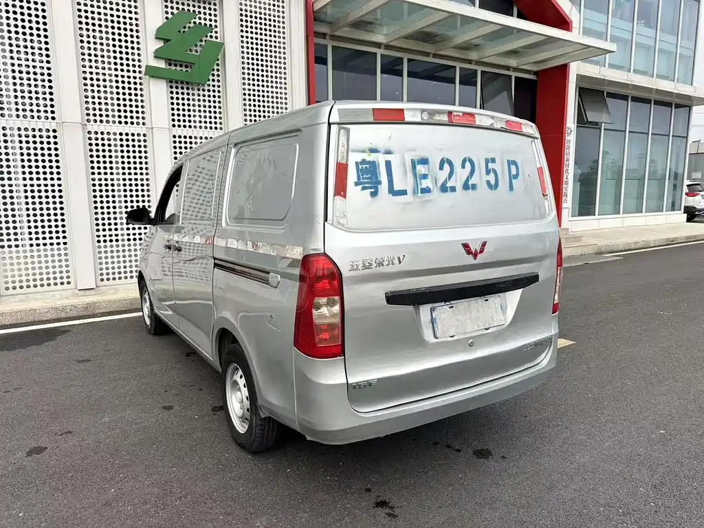 Wuling Rongguang V — миниатюра 24