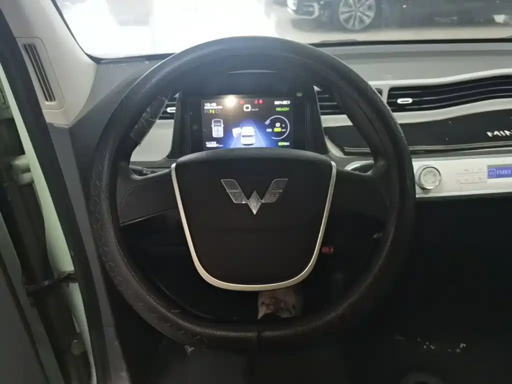 Wuling MINIEV — миниатюра 7