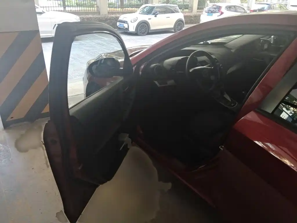 Mazda 3 Xingcheng — миниатюра 14