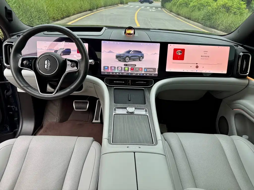 Aito M9 2024 Ultra 42kWh 6 мест