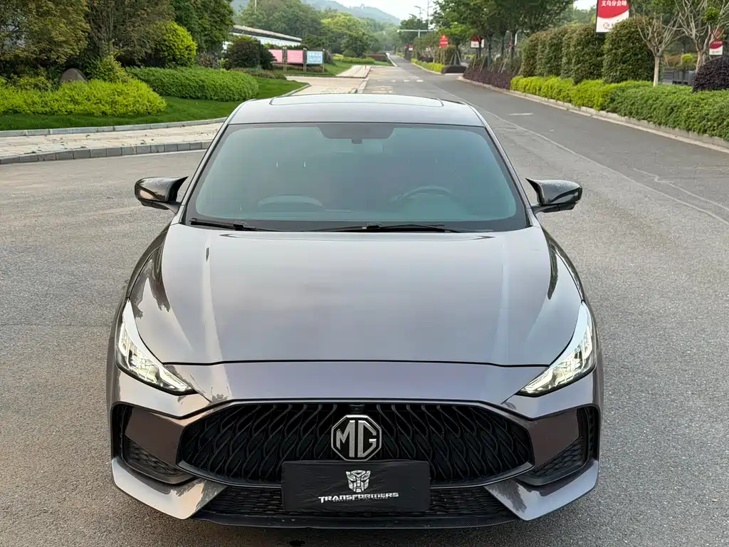 MG MG5 - фото 3