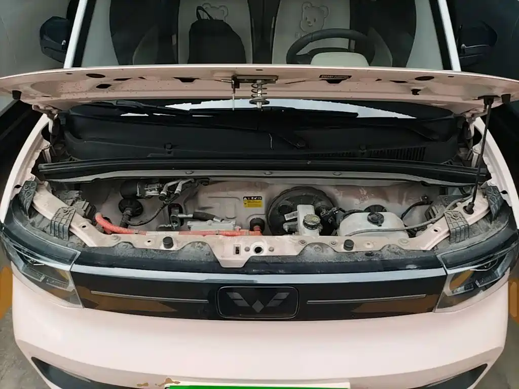 Wuling MINIEV — миниатюра 20