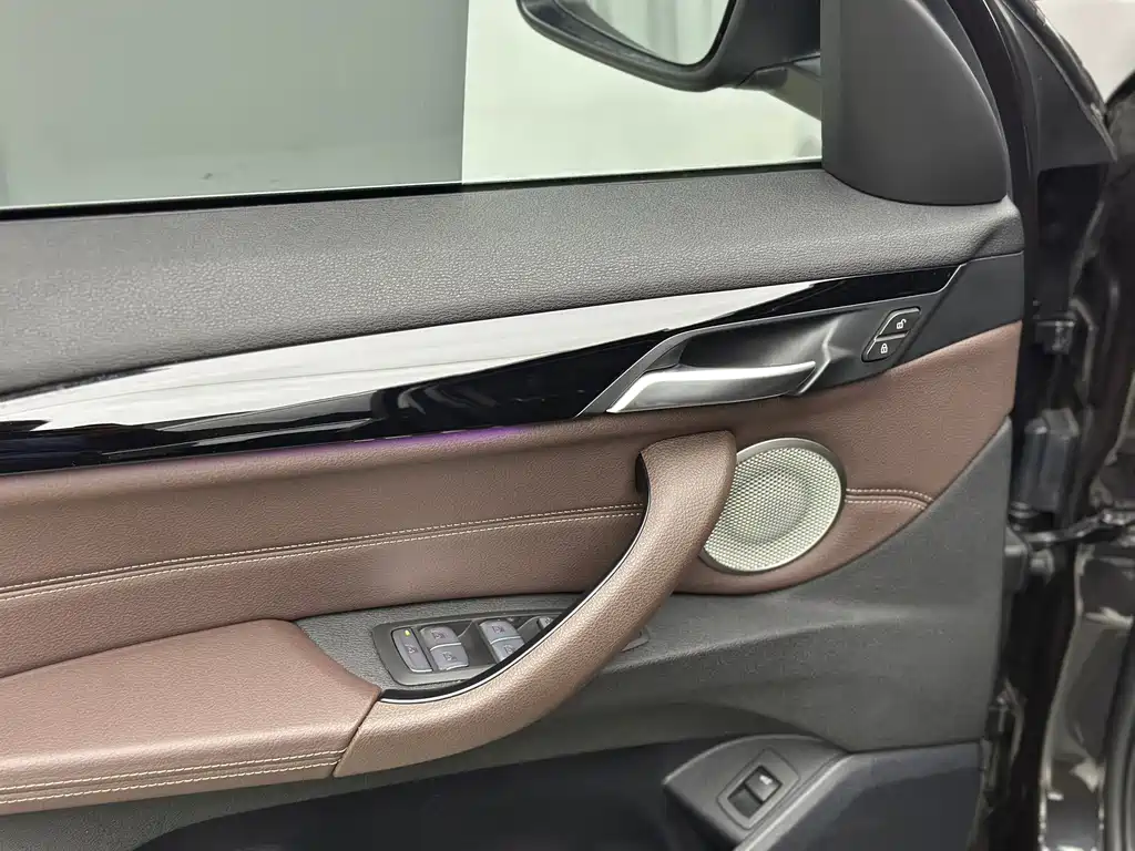 BMW X1 — миниатюра 16