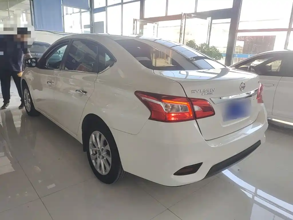 Nissan Sylphy — миниатюра 5