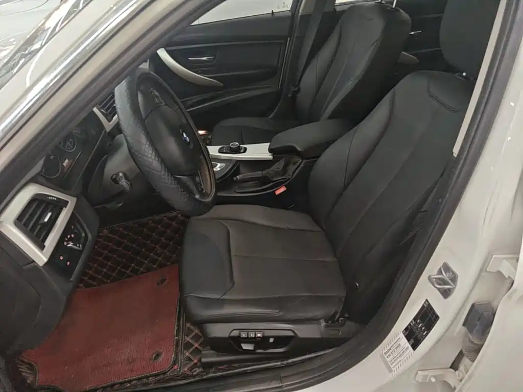 BMW 3 Series — миниатюра 15