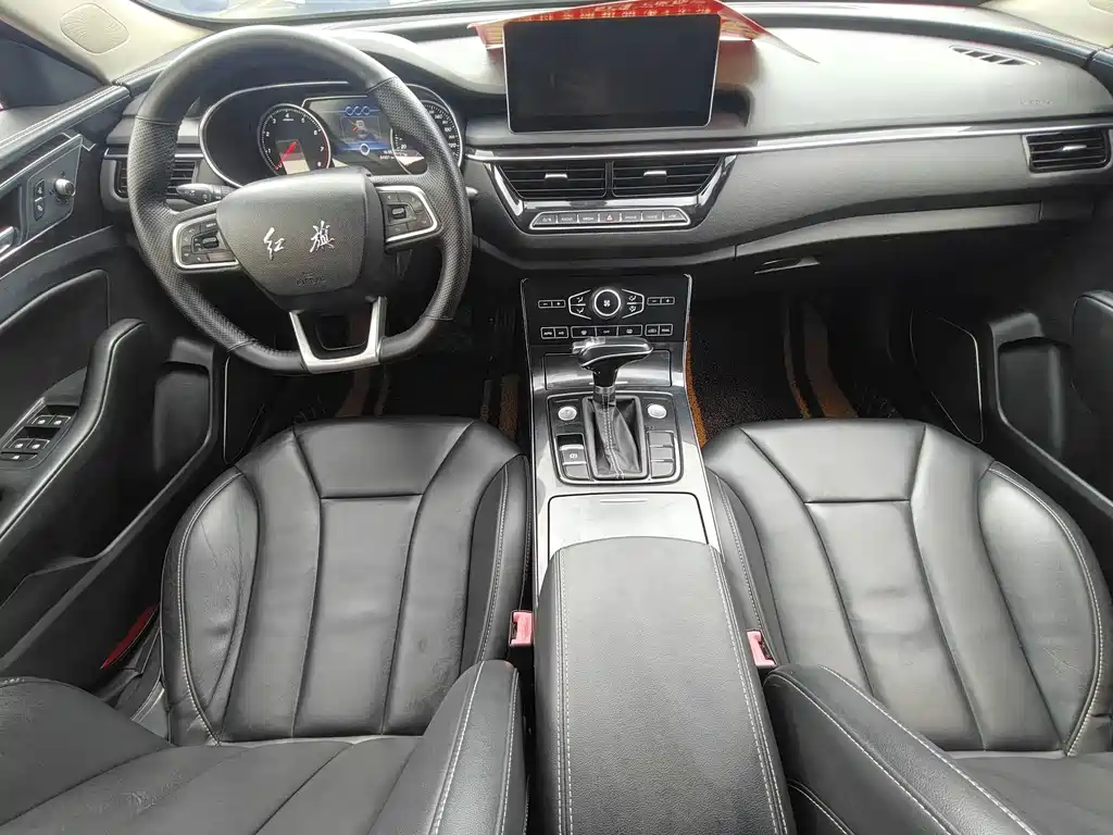Hongqi Hongqi H5 — миниатюра 6