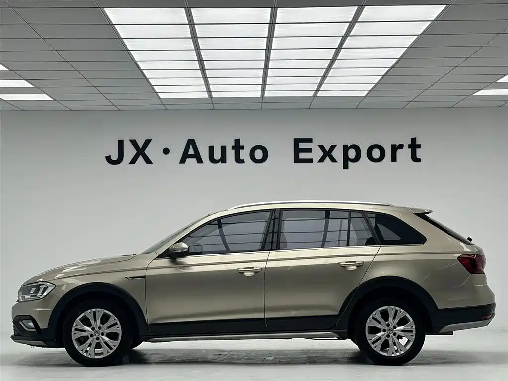Volkswagen C-Trek 2018 230TSI DSG Comfort