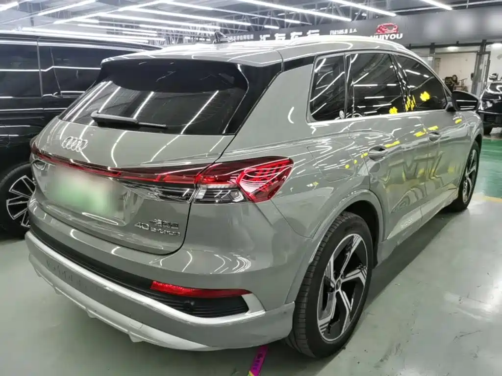 Audi Q4 e-tron — миниатюра 7