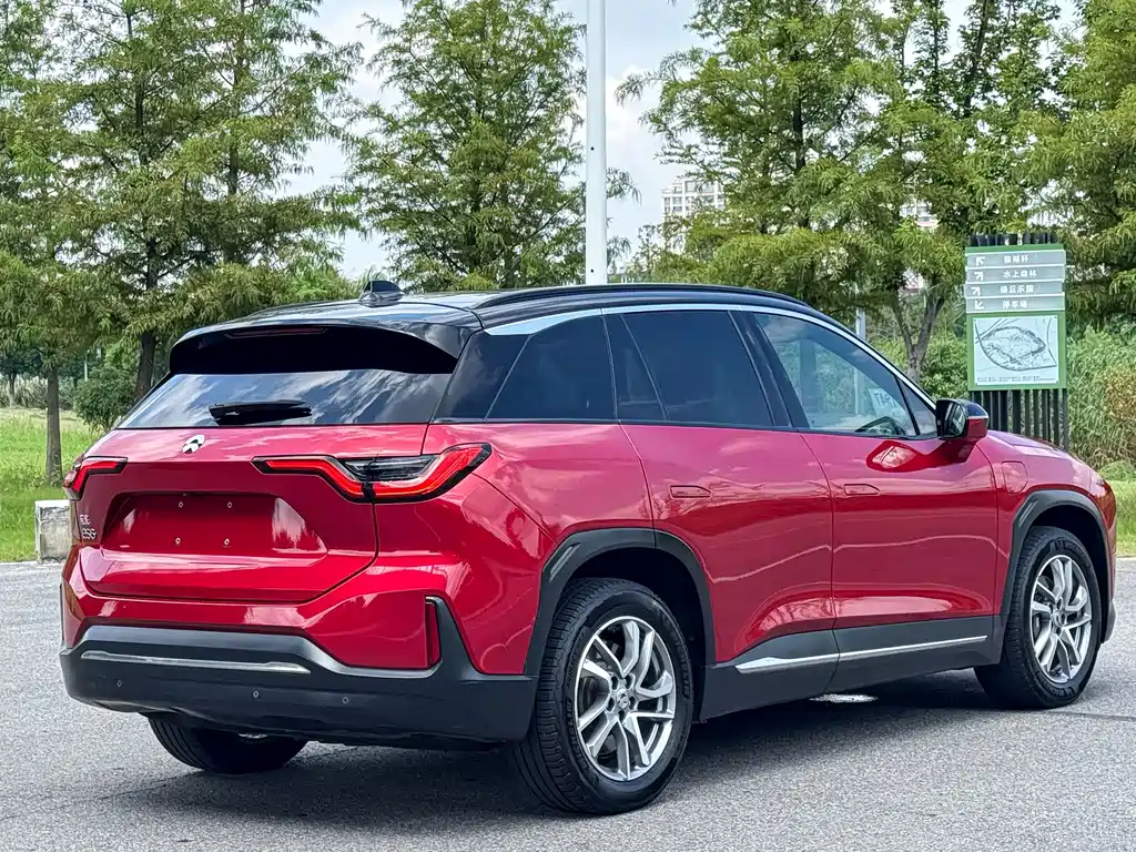 NIO ES6 — миниатюра 8