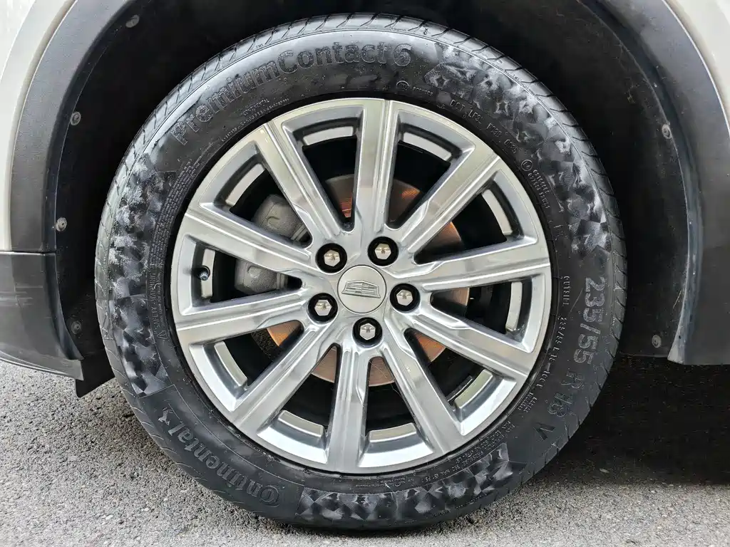 Cadillac XT4 — миниатюра 13