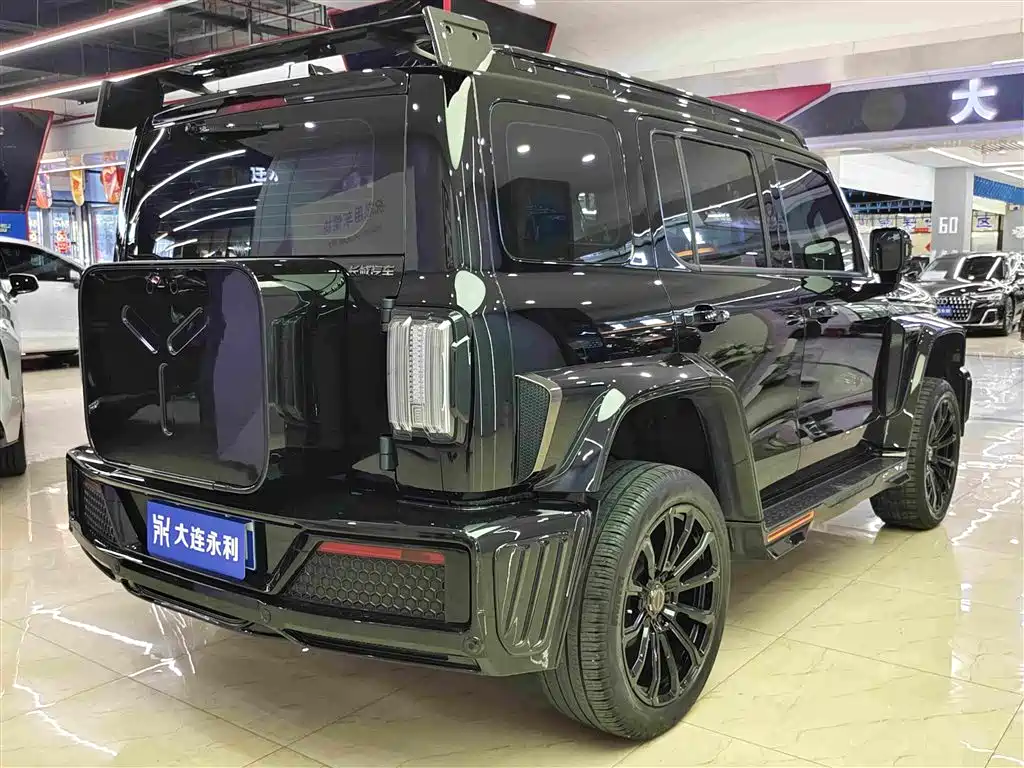 CYBERSPACE Tank 300 — миниатюра 12