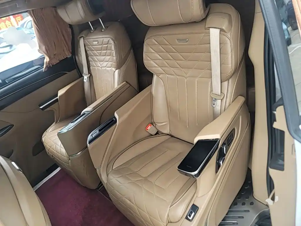 Buick GL8 — миниатюра 17