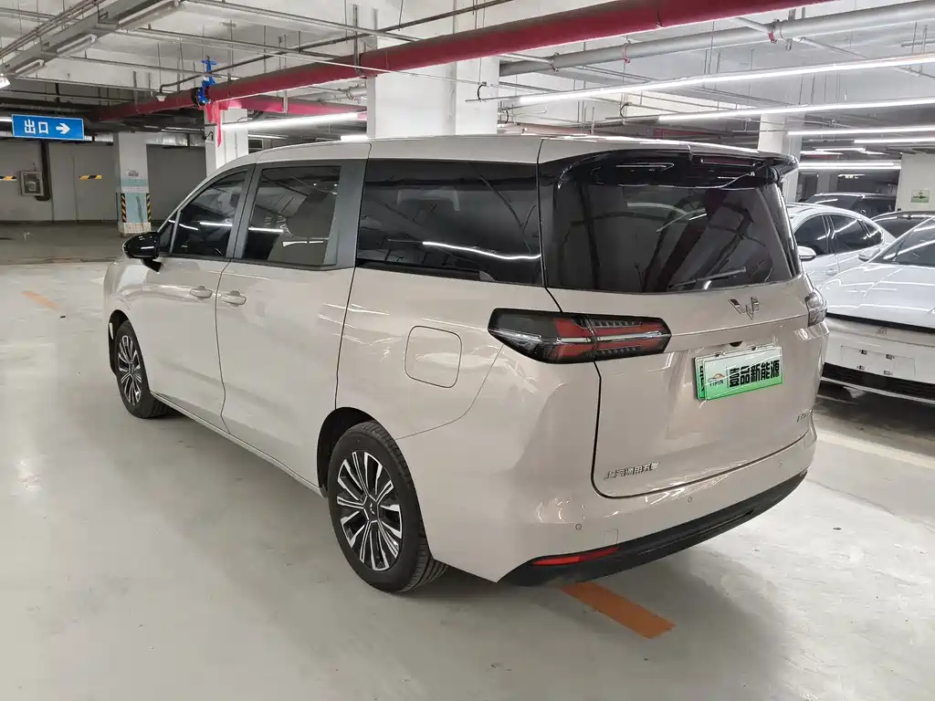 Wuling Xingguang 730 New Energy — миниатюра 21