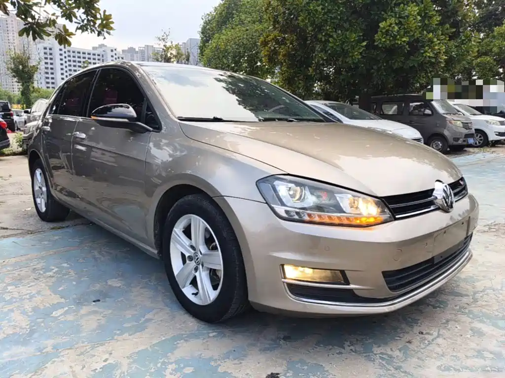Volkswagen Golf — миниатюра 4