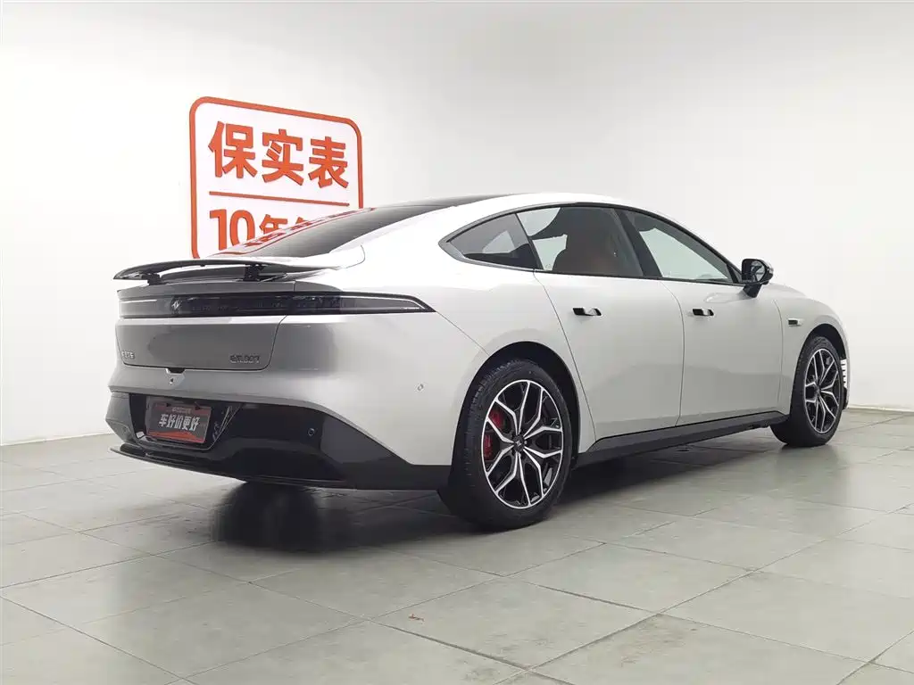 Dongfeng eπ007 2025 565 Max
