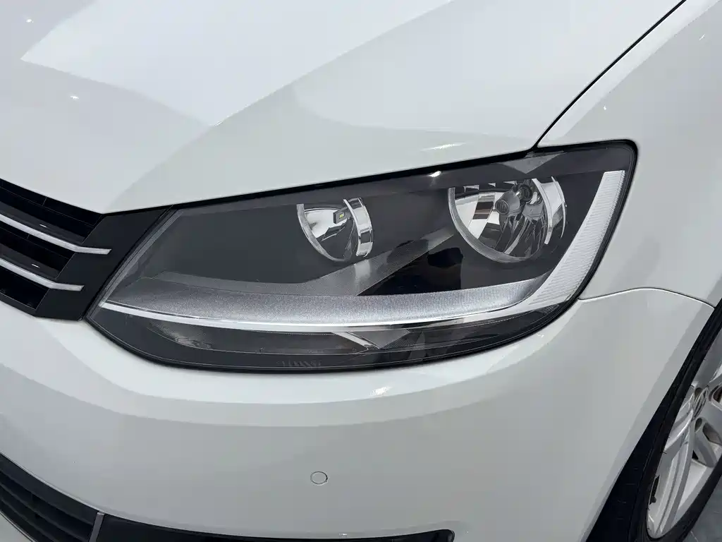 Volkswagen Sharan — миниатюра 13