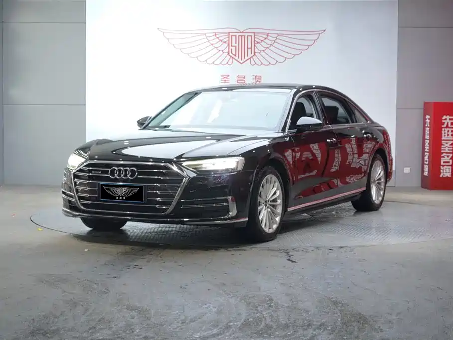 Audi A8 2021
