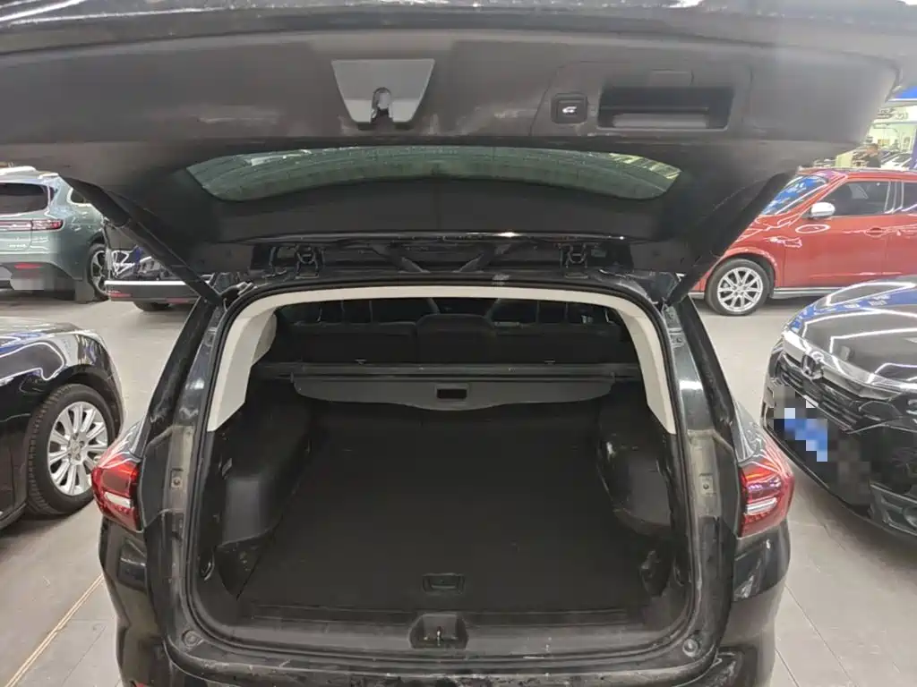 Buick Envision Plus — миниатюра 19