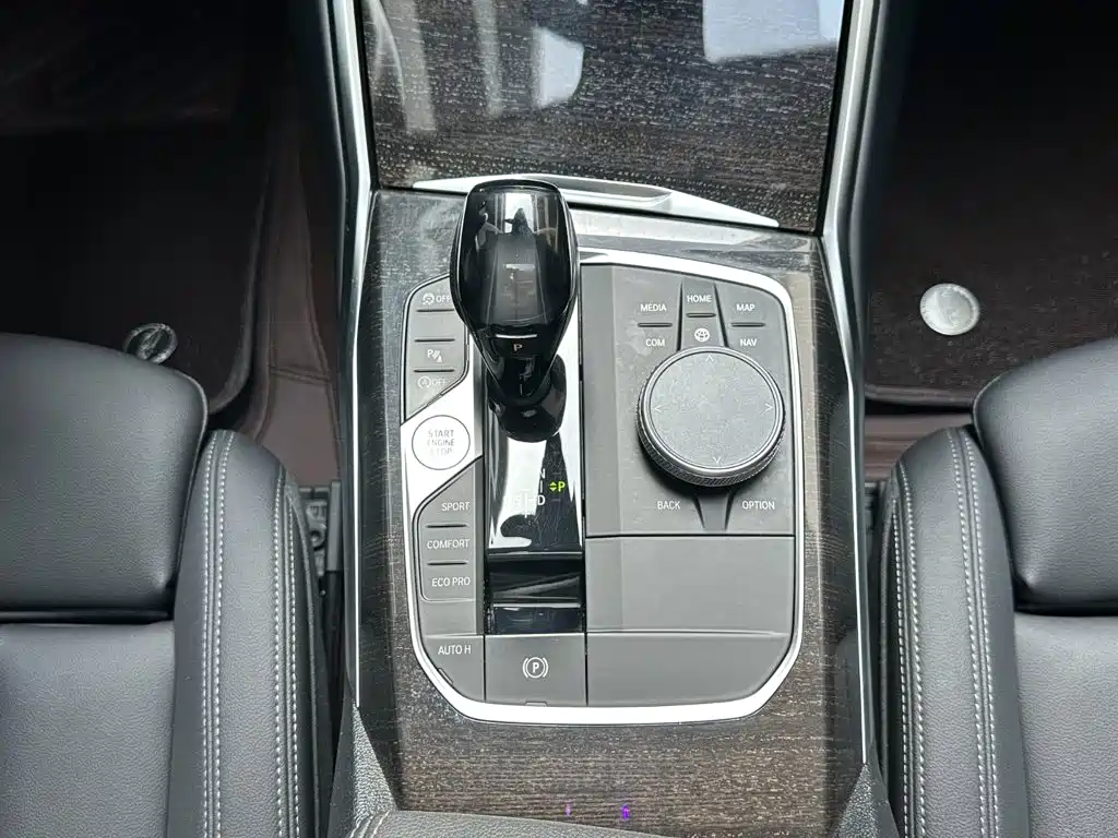 BMW 3 Series — миниатюра 15