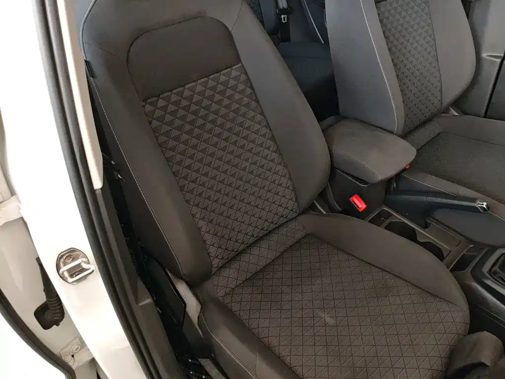 Volkswagen T-Cross — миниатюра 25