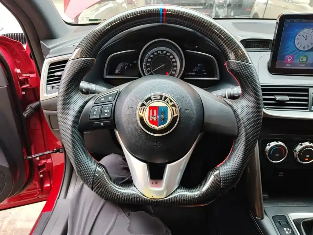 Mazda CX-4 — миниатюра 11