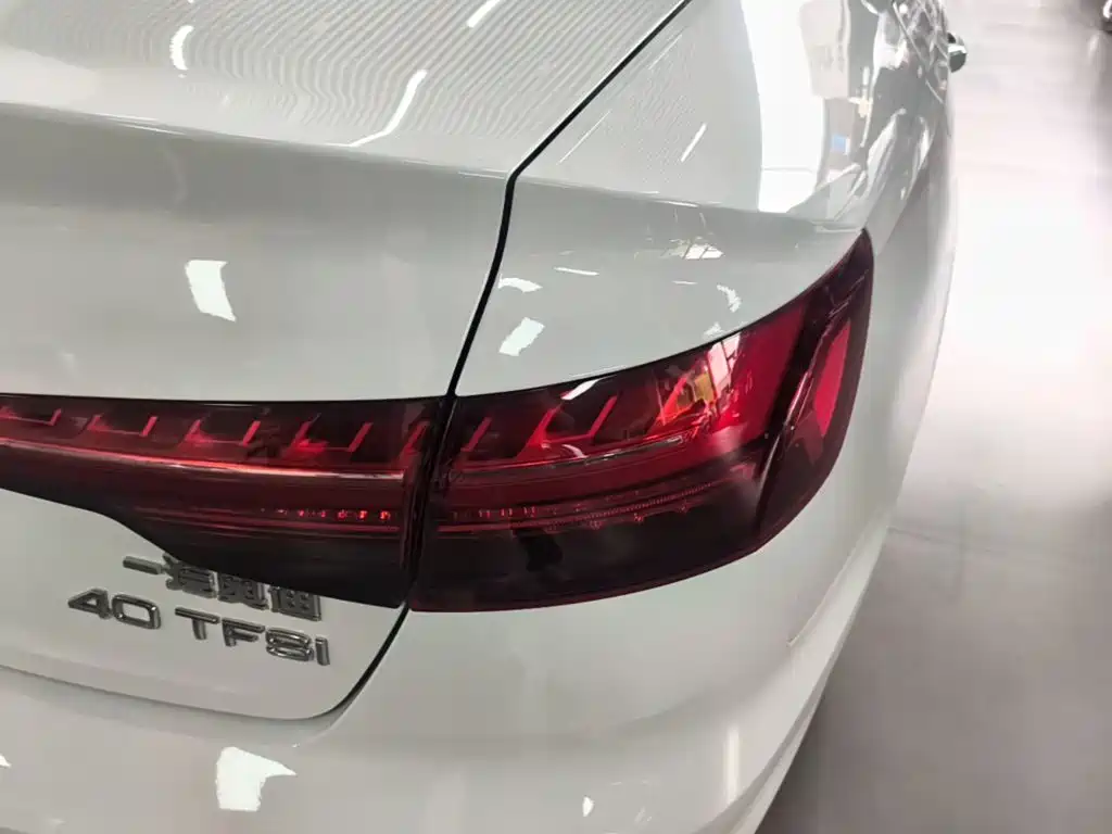 Audi A4L — миниатюра 8