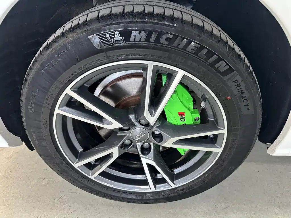 Audi Q5L — миниатюра 12