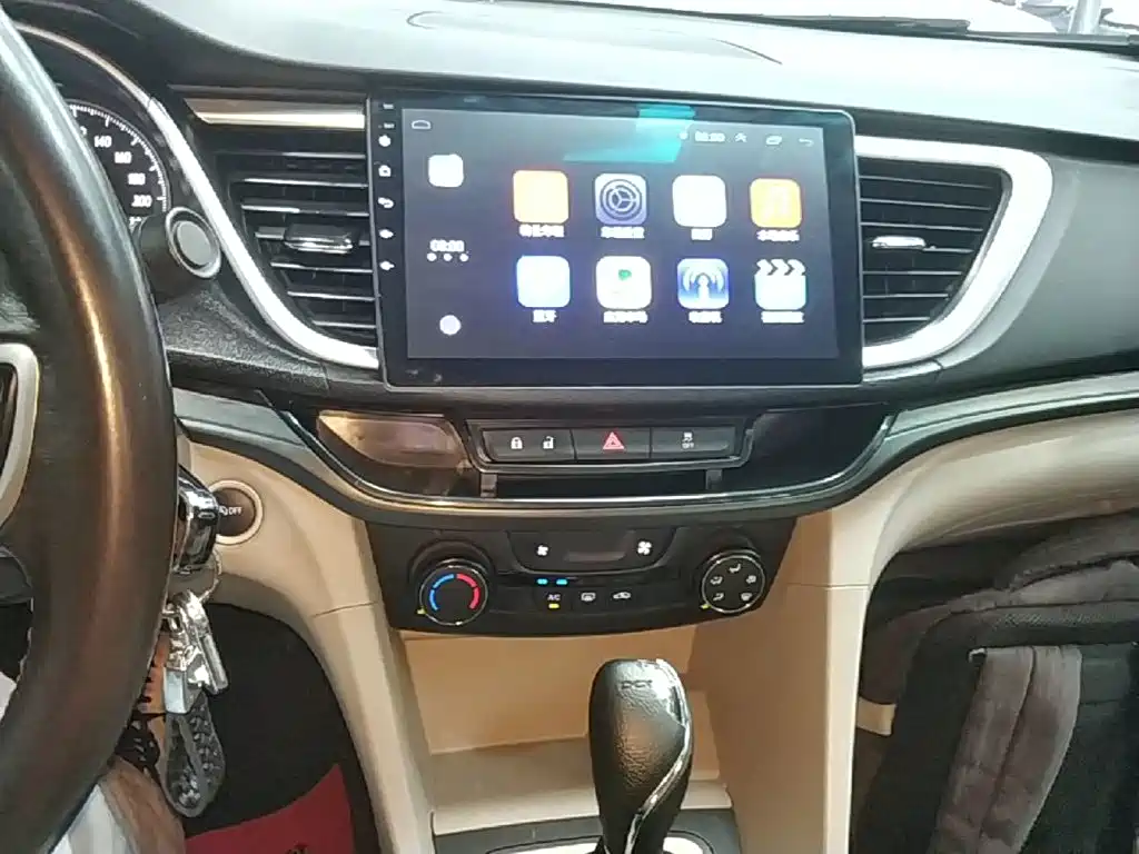 Buick Excelle — миниатюра 13
