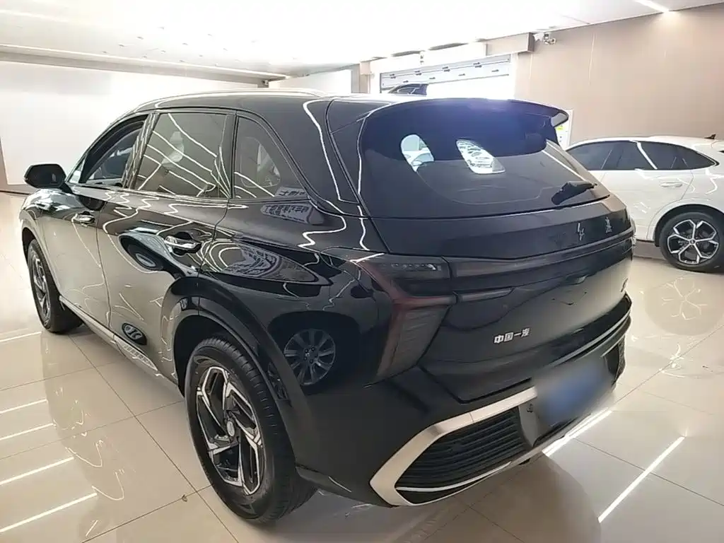 Hongqi Hongqi HS3 — миниатюра 5