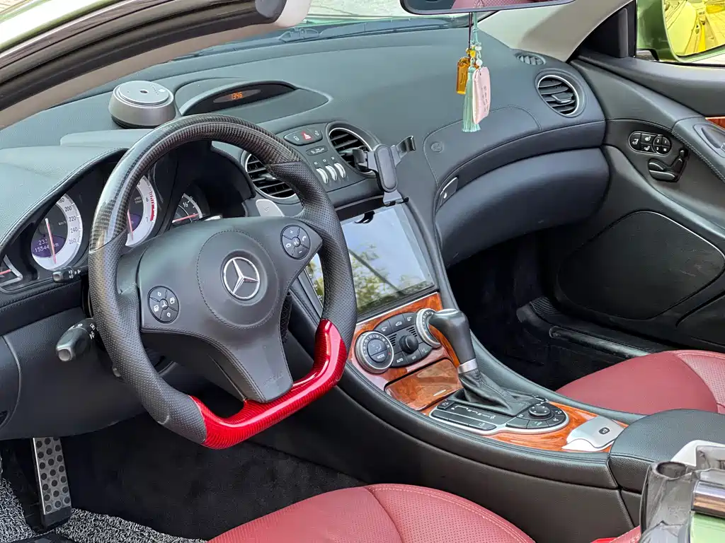 Mercedes-Benz SL-Class — миниатюра 5
