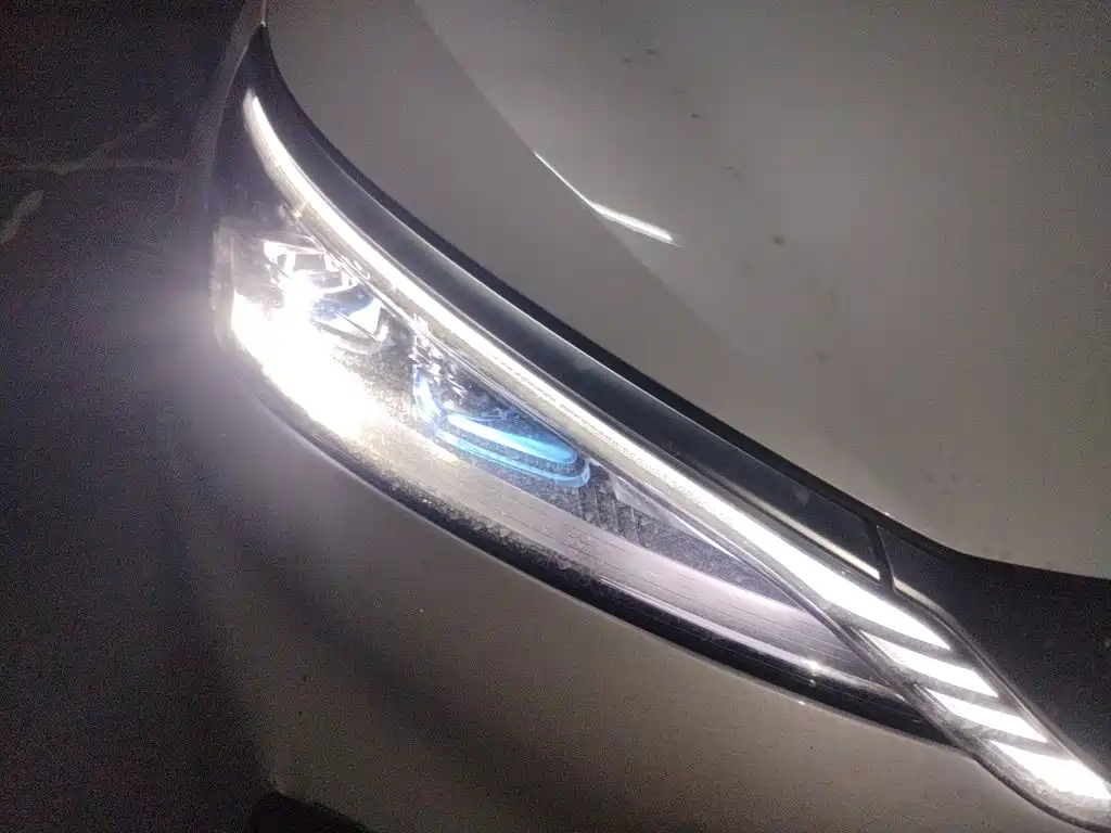 BYD Yuan Plus — миниатюра 7