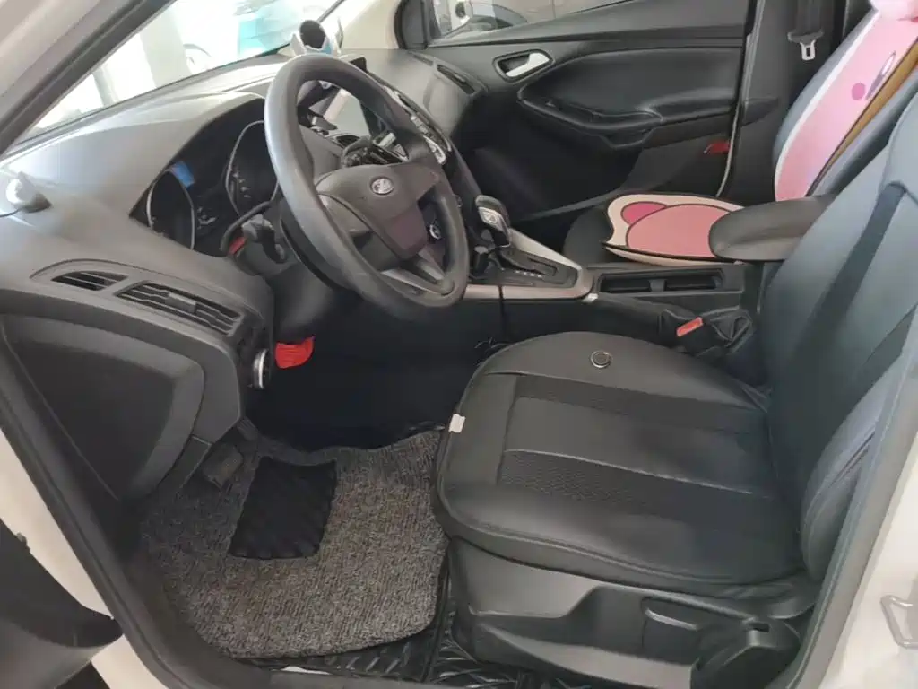 Ford Focus — миниатюра 15