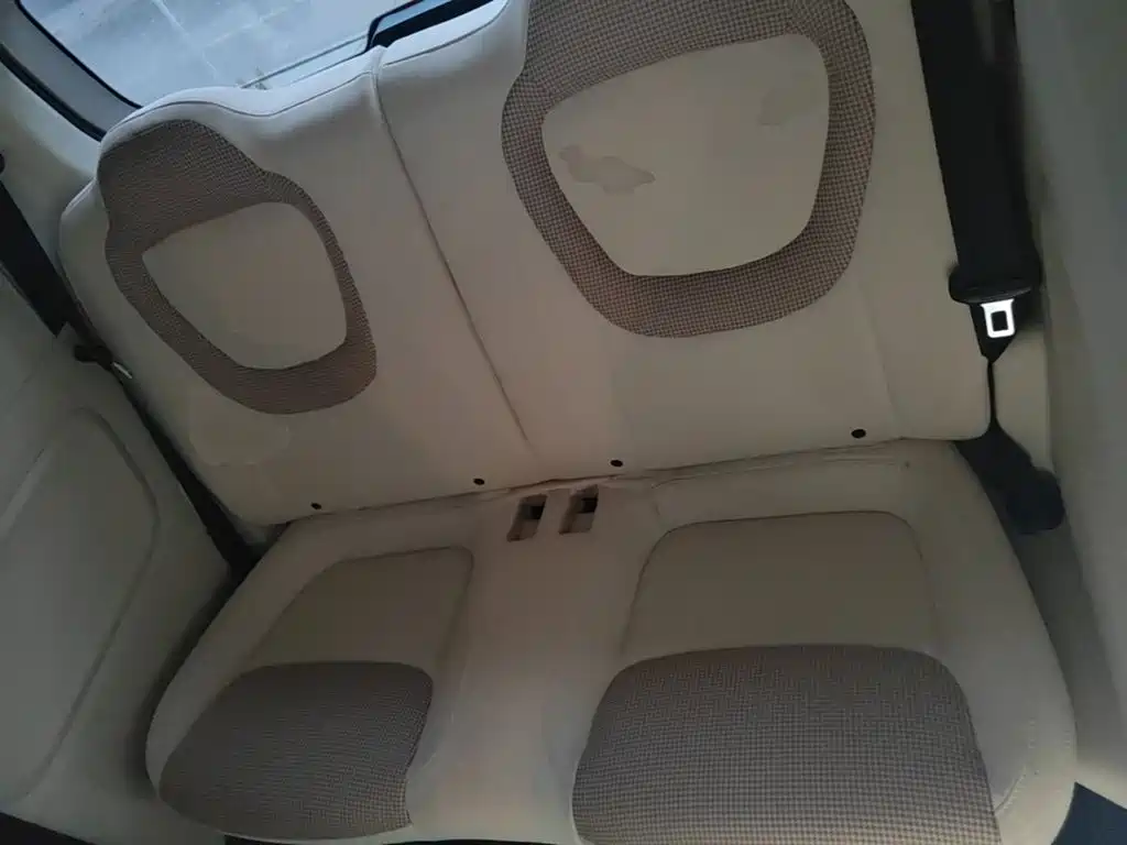 Wuling MINIEV — миниатюра 17