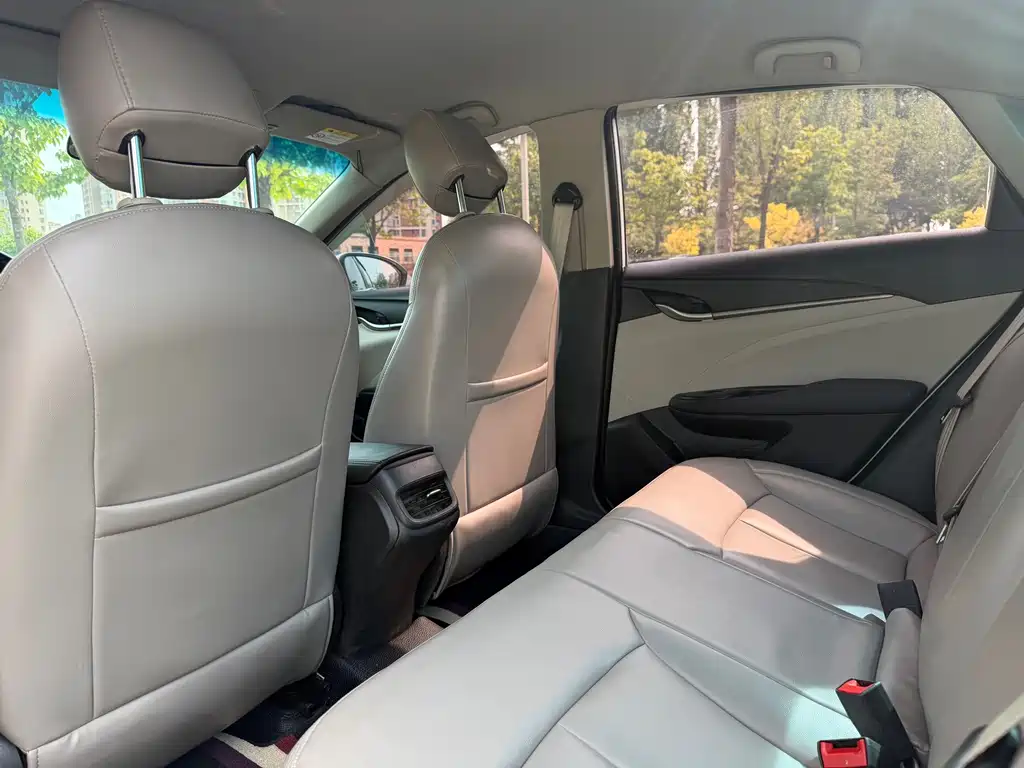 Buick Excelle — миниатюра 8
