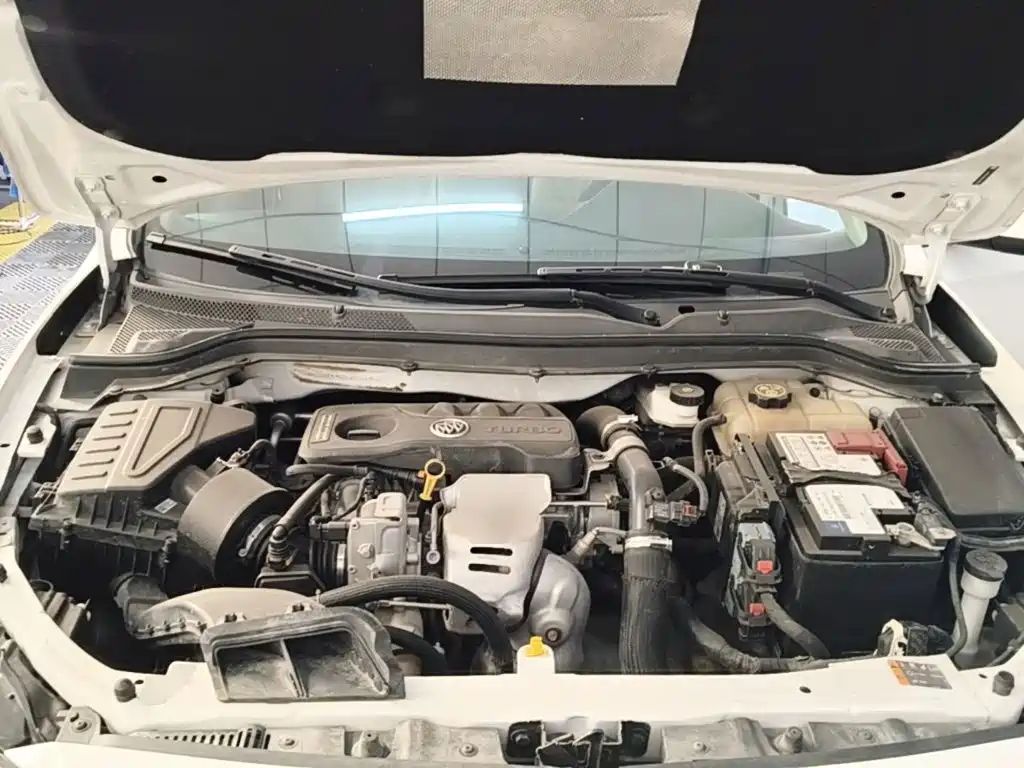 Buick Excelle — миниатюра 20