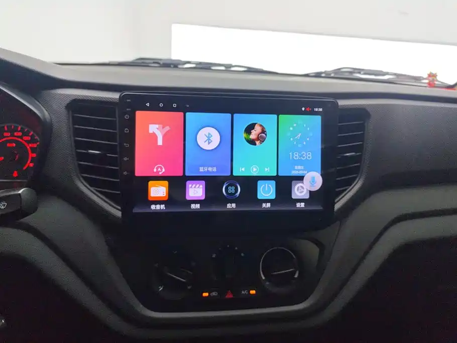 Wuling Hongguang V — миниатюра 13