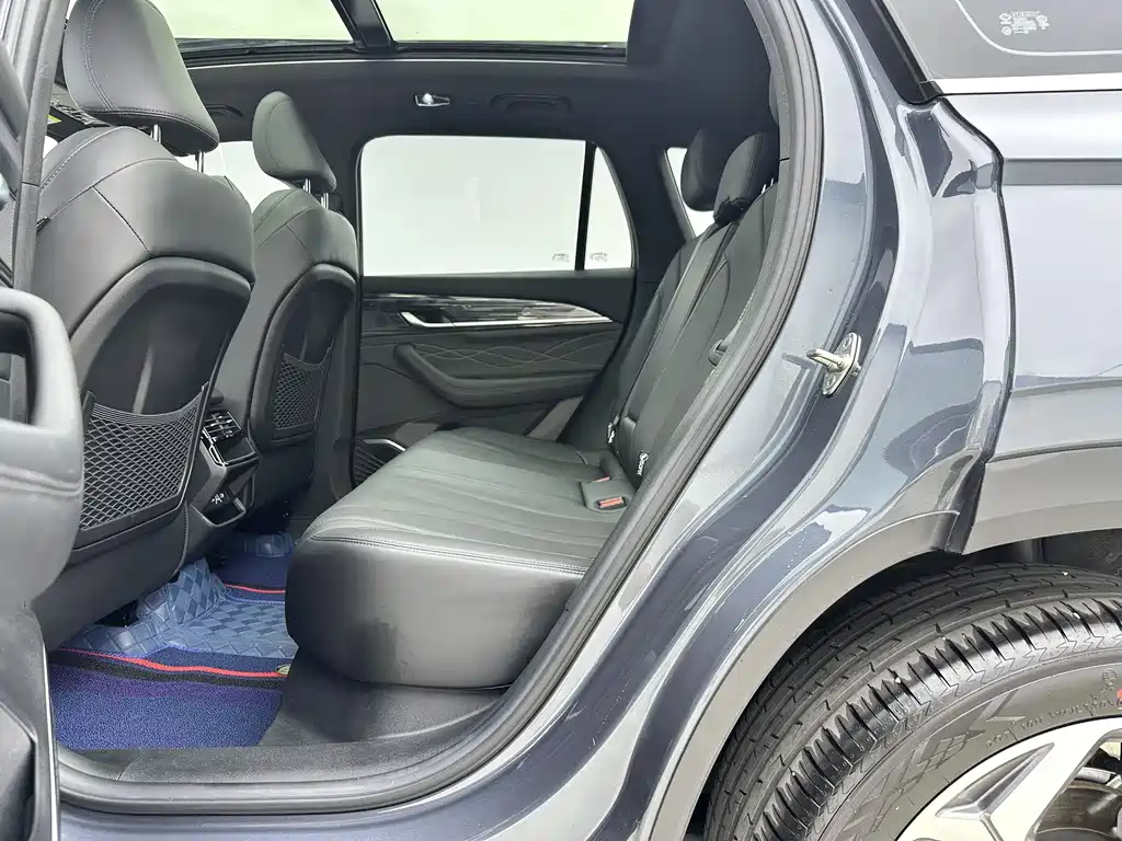Geely Monjaro L 2024 2.0TD DCT EVO