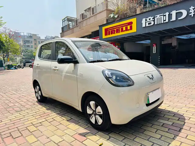 WULING HONGGUANG MINIEV 2025