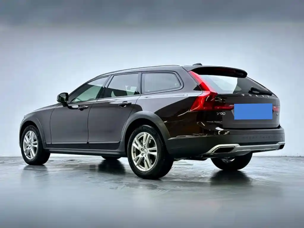 Volvo V90 — миниатюра 4