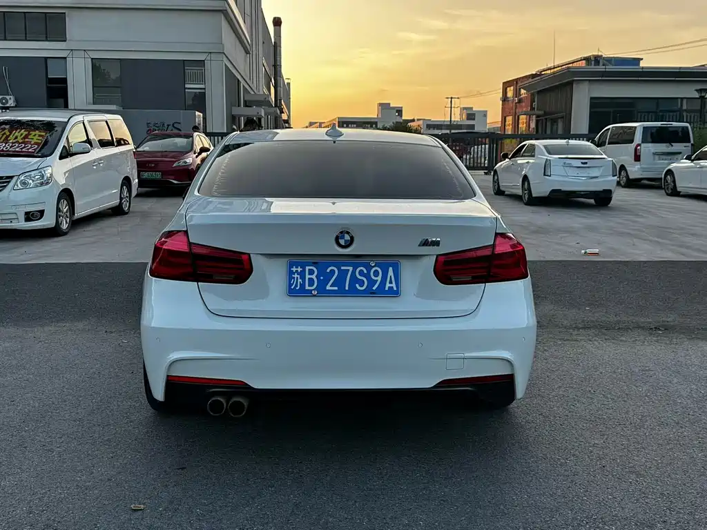 BMW 3 Series — миниатюра 8
